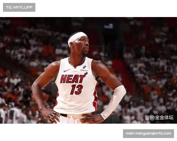 现代NBA中锋角色转型：技术流内线崛起与传统篮下肉搏的消失